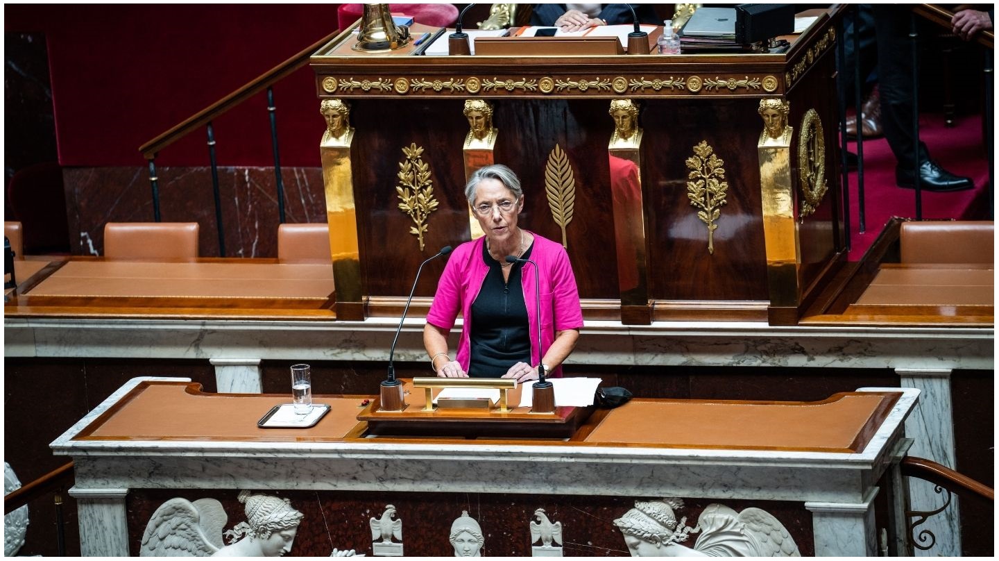 Élisabeth Borne devant l'Assemblée nationale le 6 juillet 2022.