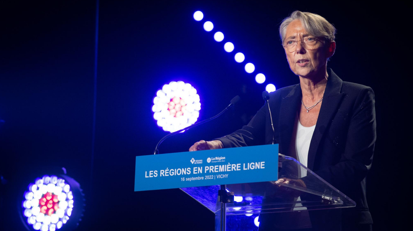 Intervention de la Première ministre Élisabeth Borne devant le congrès des Régions de France.
